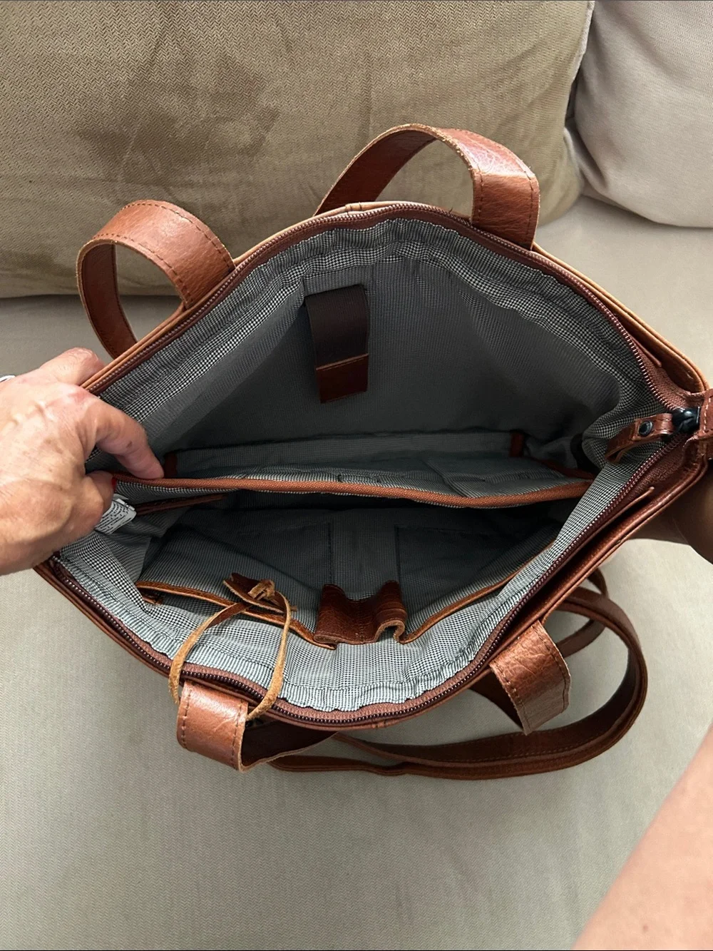 Women/Men's Leather Tote Bag in Brown
